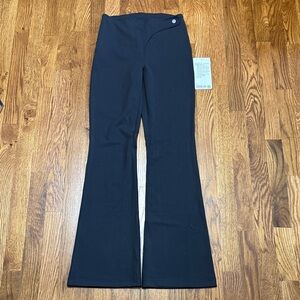Lululemon Smooth Cover Wrap Waist pants